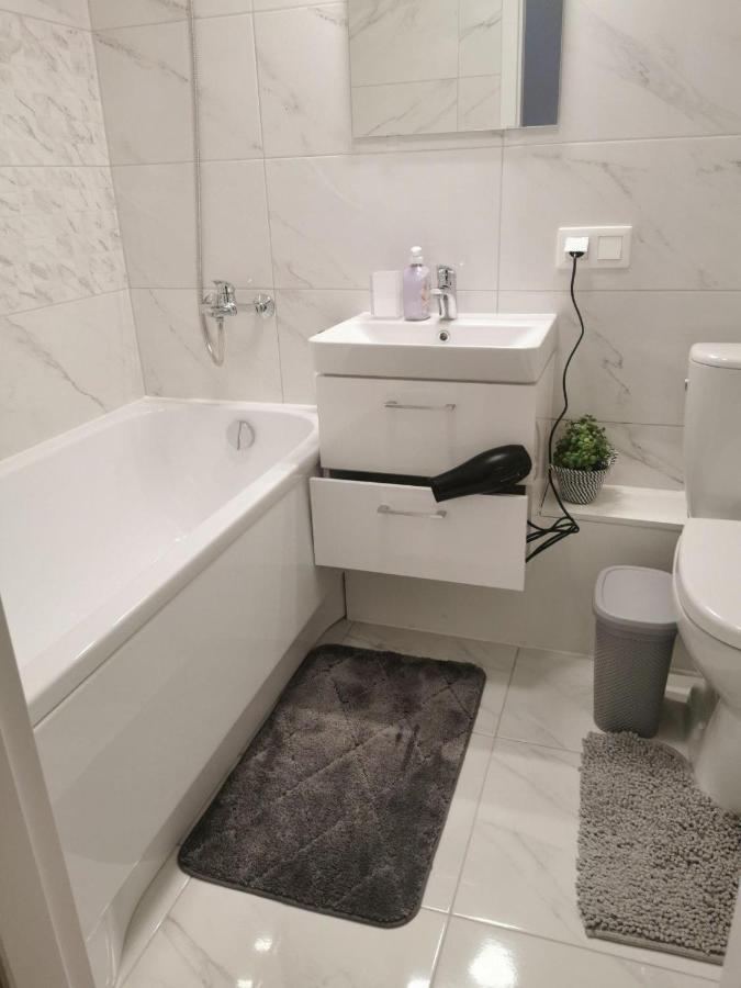 Modern Studio Debreceno, Self-Check-In, Free Parking Клайпеда Екстериор снимка